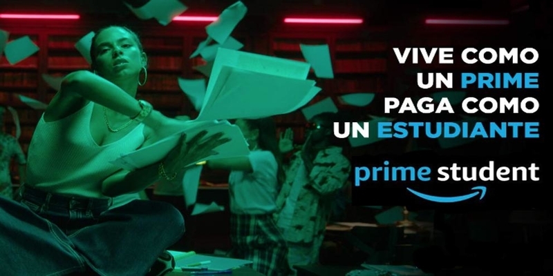 Amazon gives 10 euros to students